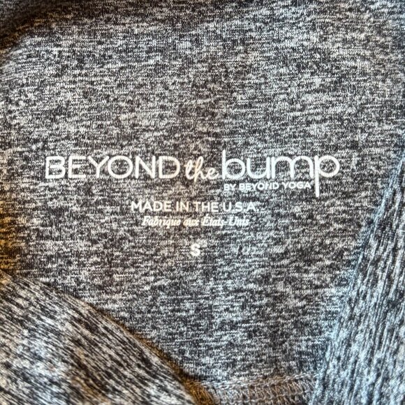 Beyond the Bump Spacedye Gray Maternity Leggings Beyond Yoga Size Small - Picture 3 of 4